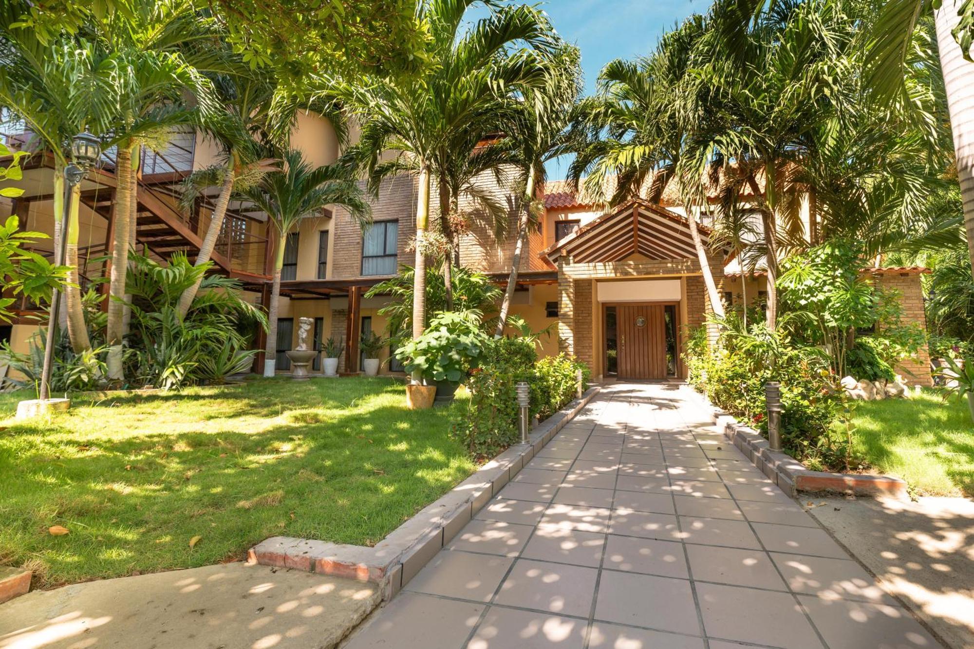 Casa Verano Beach Hotel - Adults Only サンタ・マルタ エクステリア 写真